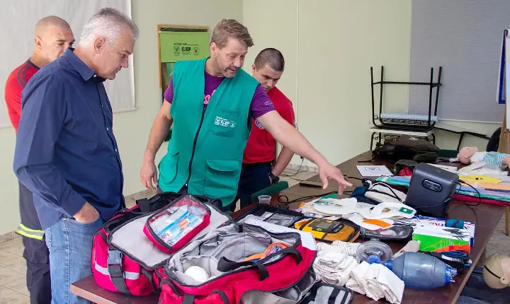 Curso de Brigada de Incêndio qualifica profissionais em Faxinal