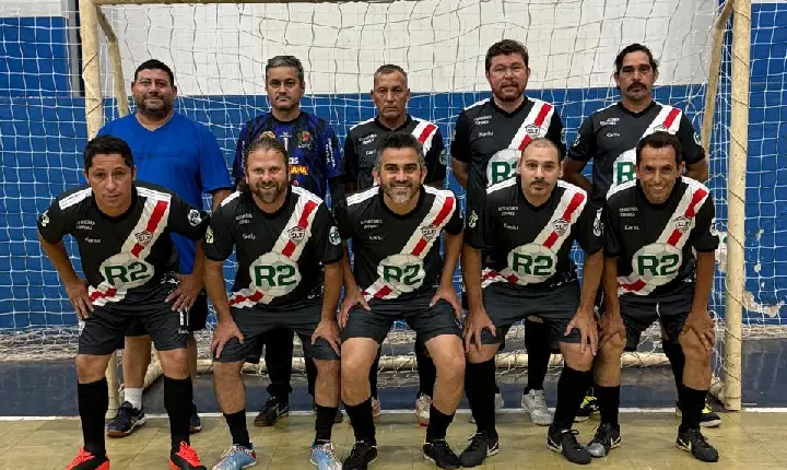 Faxinal está na final do Campeonato Regional Veterano de Futsal de Borrazópolis