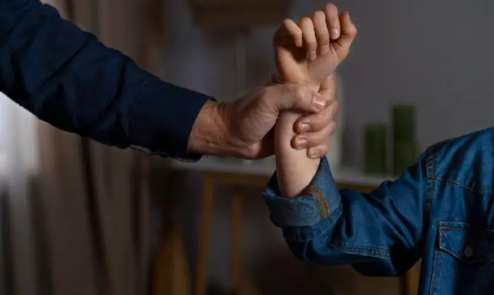 Homem de 21 anos é preso em flagrante por estupro de vulnerável em Marumbi