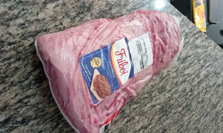 Homem é preso em flagrante por furtar picanha em supermercado de Apucarana