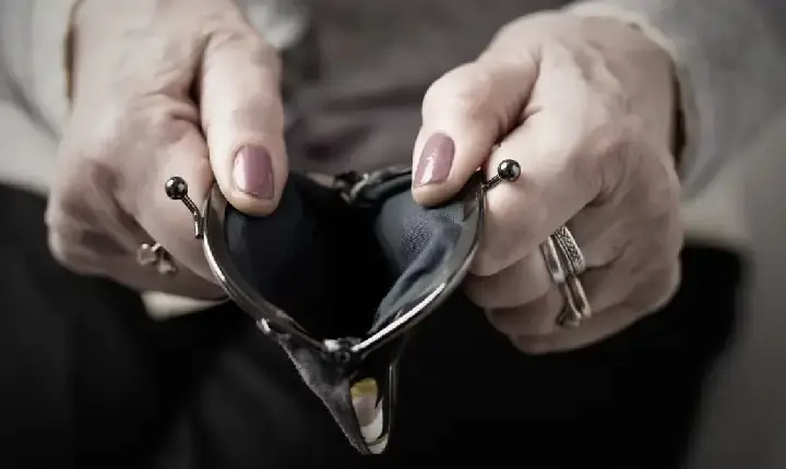 Idosa de 94 anos é denunciada possível golpe em Apucarana