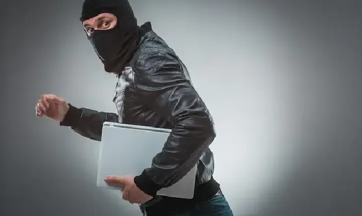 Ladrão furta celular e notebook em empresa de Apucarana