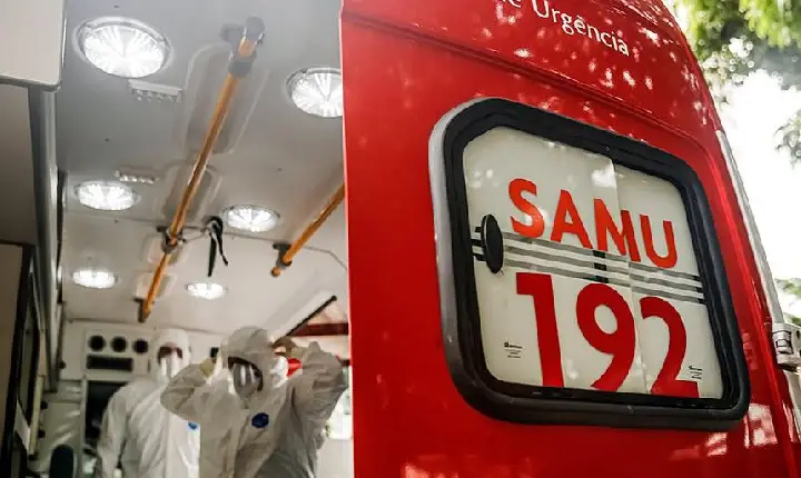 Mulher fica ferida em acidente no centro de São Pedro do Ivaí