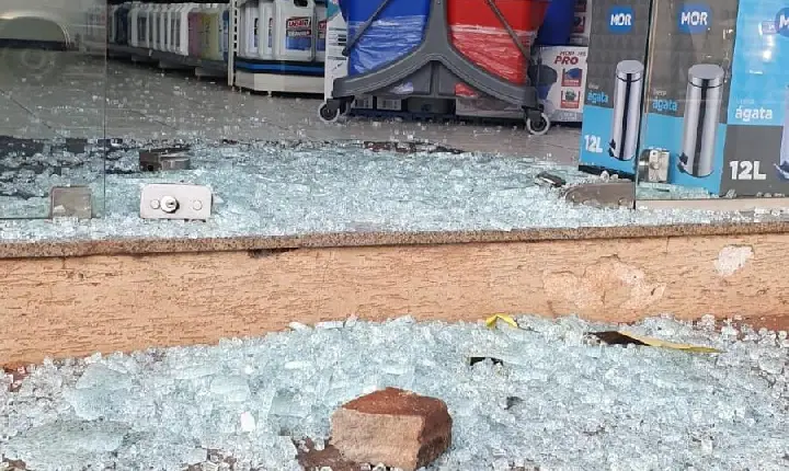 Pequeno comércio é alvo de bandidos em Apucarana