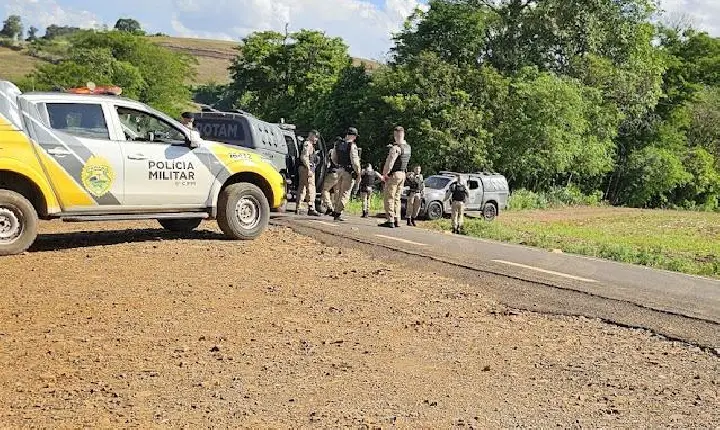 Polícia realiza perseguição tática e apreende veículo suspeito em Borrazópolis