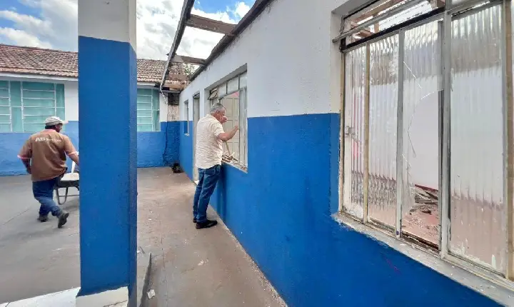 Prefeitura de Faxinal investe em melhorias na Escola Municipal Tancredo Neves
