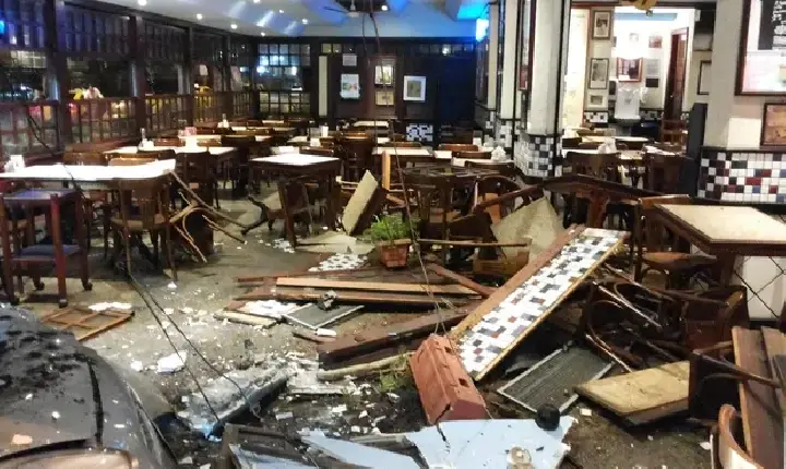 Vândalos armados destroem estabelecimento em Ivaiporã