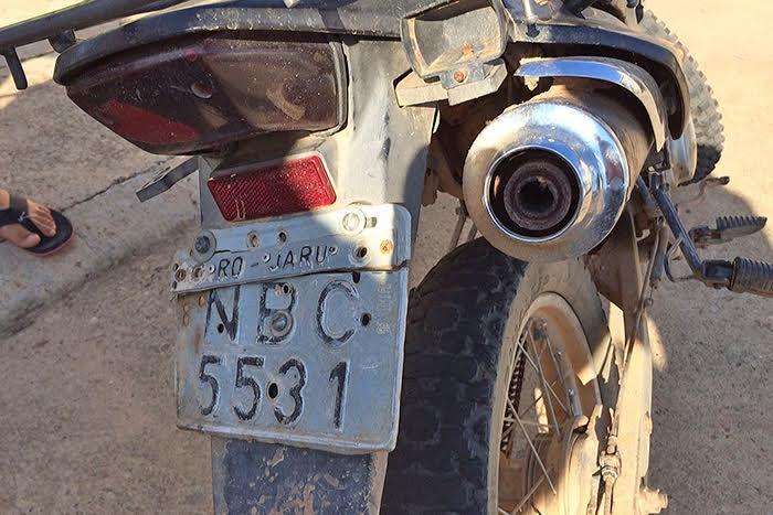 Motocicleta com placa adulterada é apreendida em Cruzmaltina