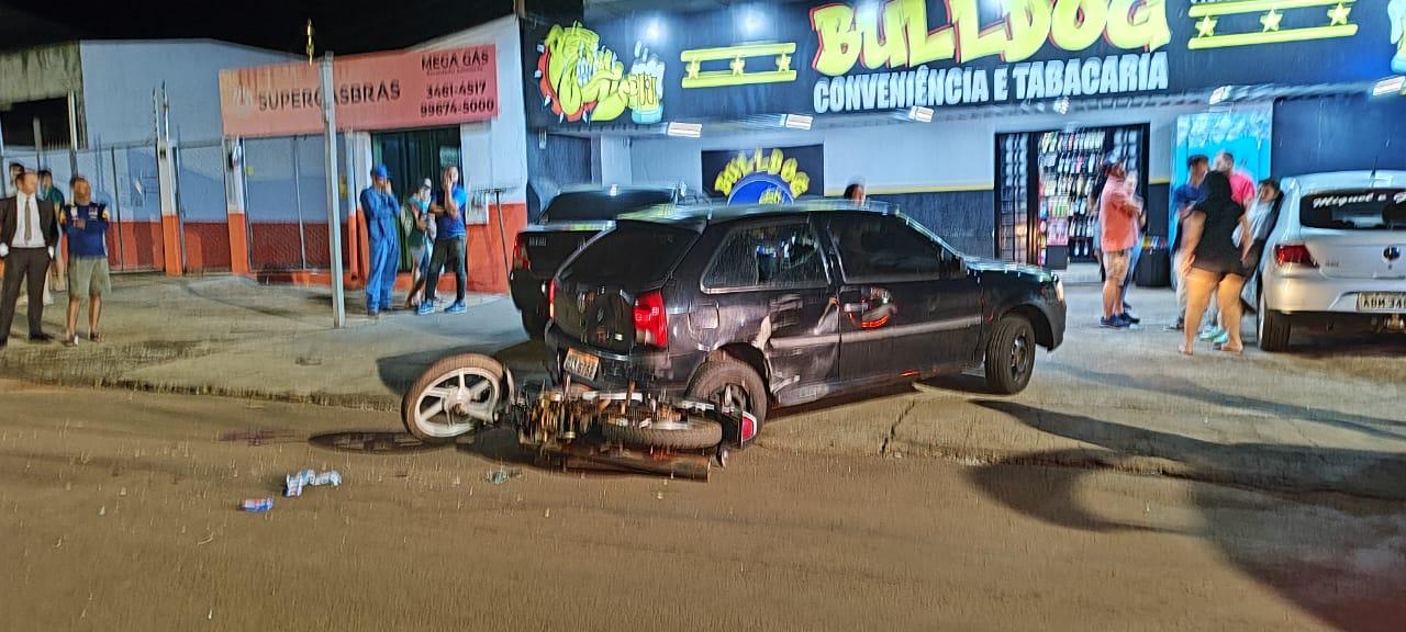 Motociclista fica ferido após colisão com carro em Faxinal