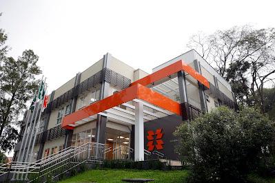 Pequenas e médias empresas do Paraná poderão economizar até 35% na conta de luz com a expansão do mercado livre de energia