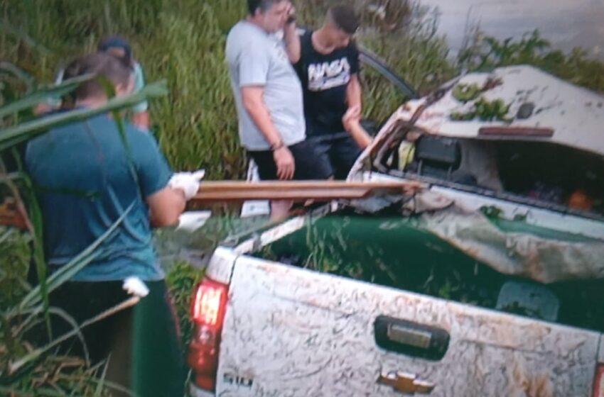 Prefeito de Marilândia do Sul e família se envolvem em acidente