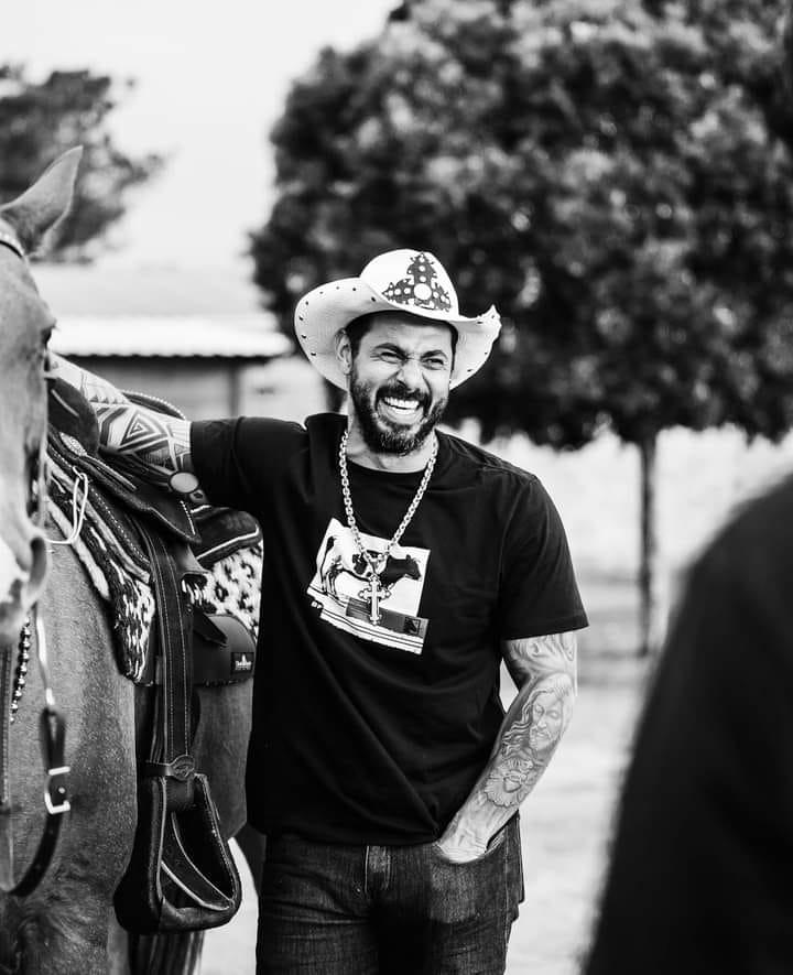 O Adeus a um Bruto do Sertanejo: João Carreiro Falece aos 41 Anos