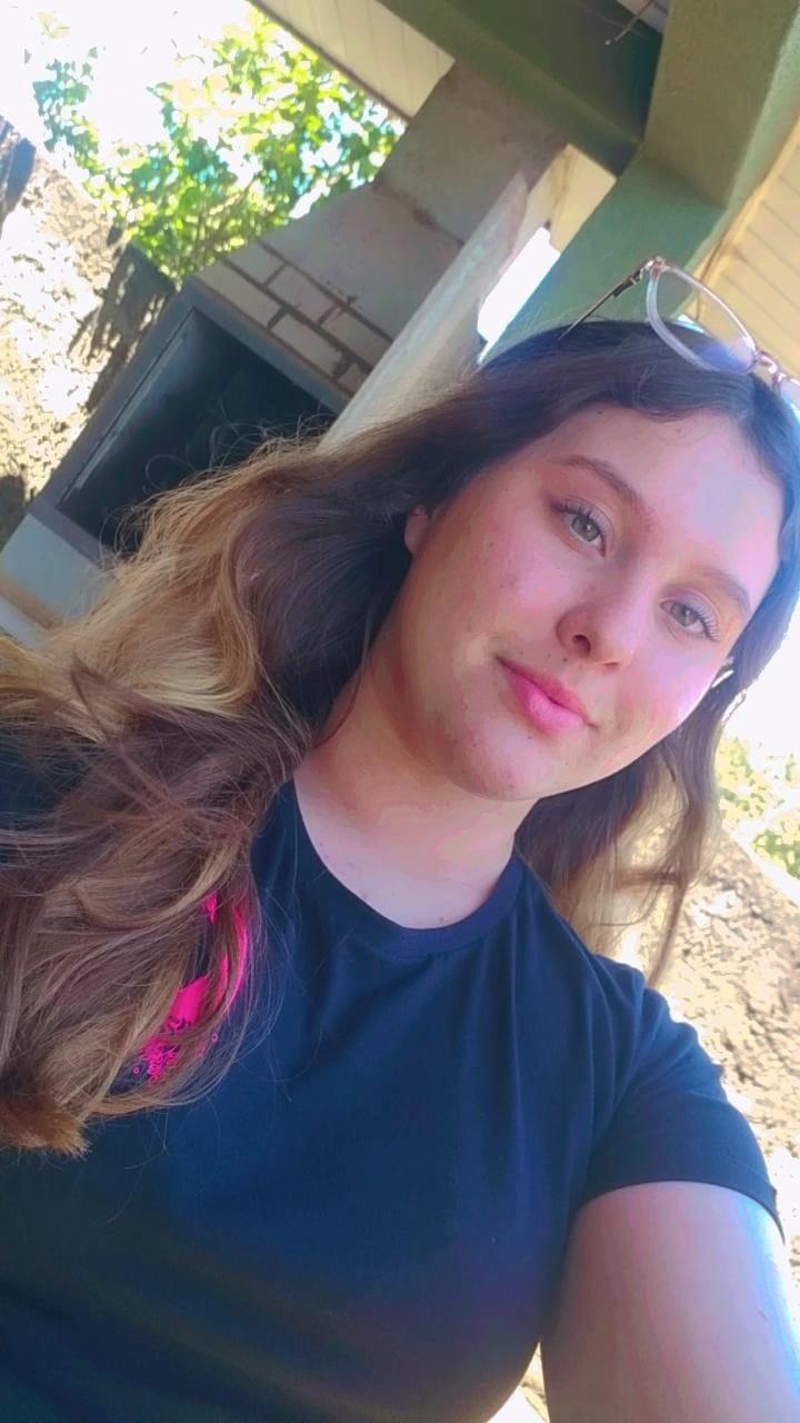 Jovem Yasmin Nunes comemora 14 anos em Faxinal