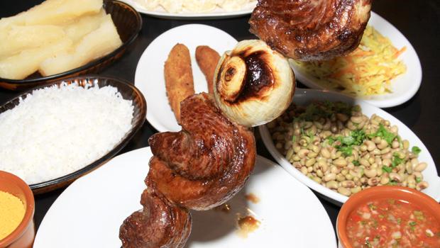 Mulheres destroem restaurante e ameaçam proprietária após discordarem de conta em Kaloré