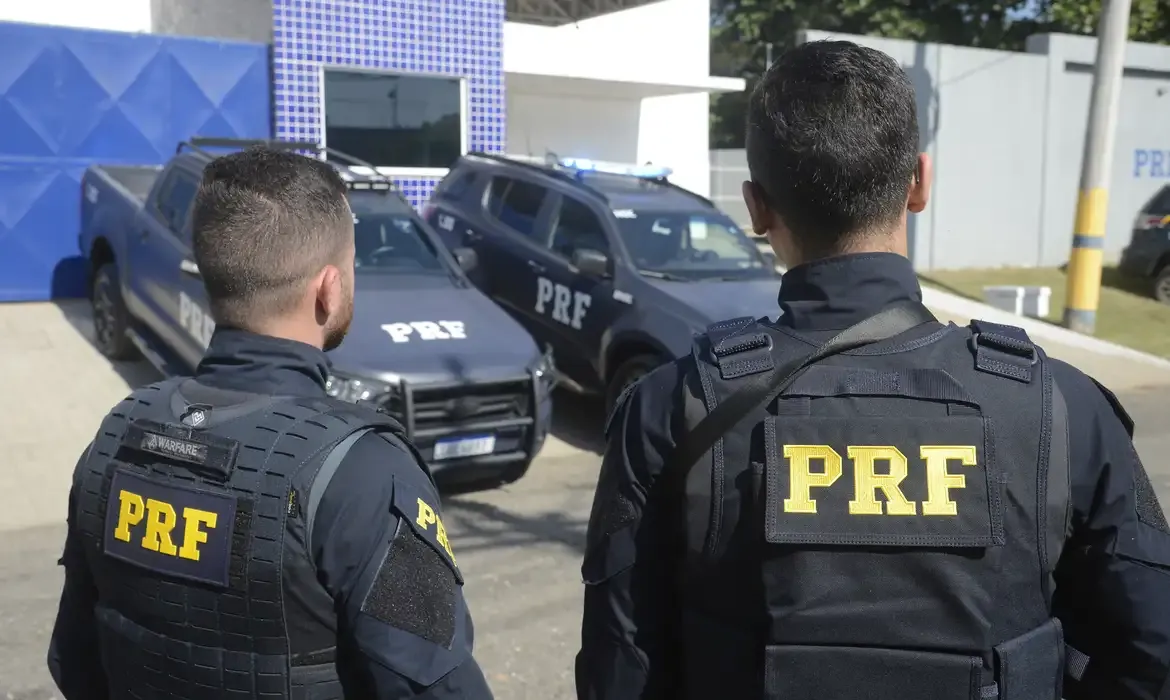 Jovem baleada pela PRF em Duque de Caxias segue em estado grave e caso gera investigação