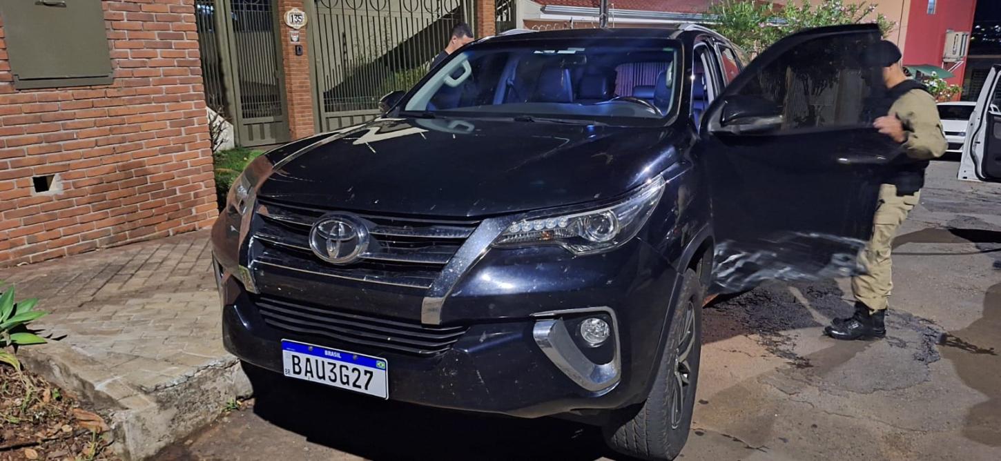 Hilux clonada e batida é recuperada em Apucarana após denúncia