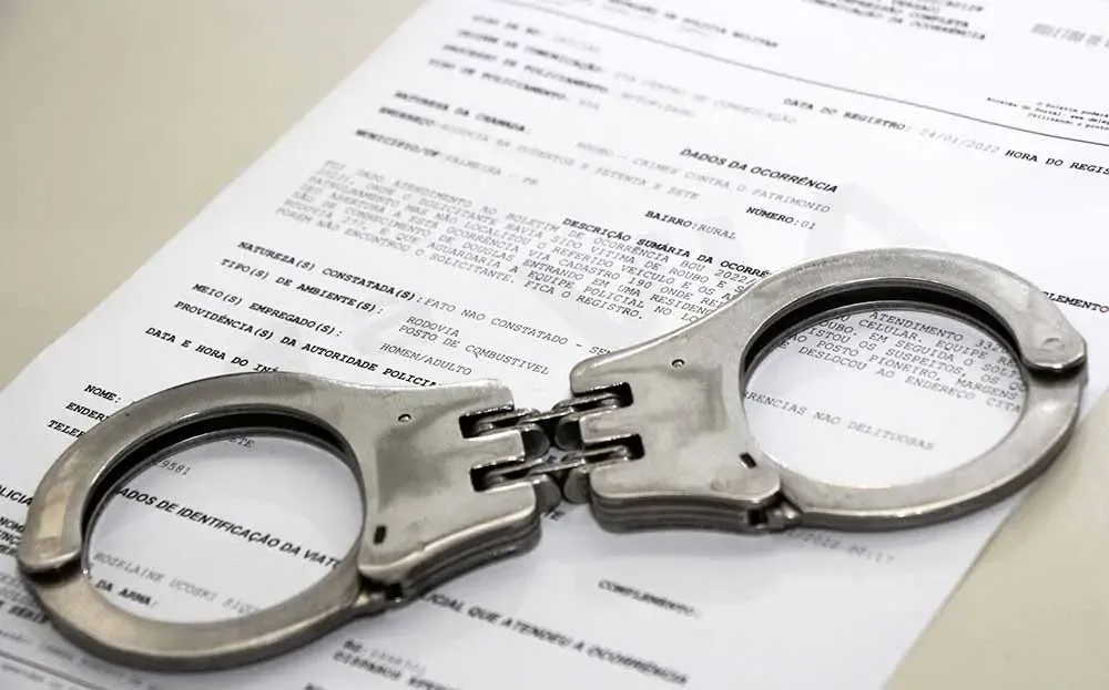 Polícia Civil de Faxinal prende suspeito de tráfico de drogas