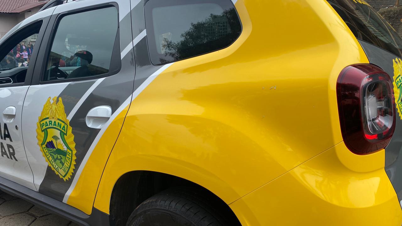 Condutor sem CNH tenta atropelar policiais e é preso em Apucarana