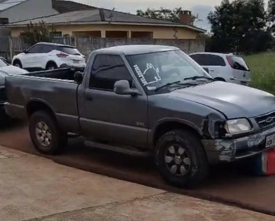 Camionete é furtada durante a Festa do Milho em Mauá da Serra