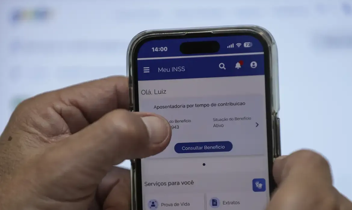 INSS começa a notificar beneficiários sobre descontos ilegais em benefícios