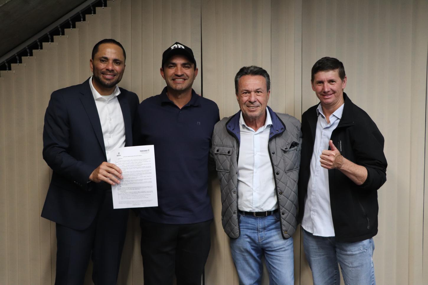 Mauá da Serra rumo ao asfalto total: R$ 7 milhões anunciados para pavimentação