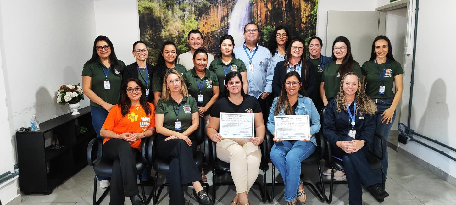 NRE parabeniza Faxinal pelas melhores escolas do Paraná na Olimpíada Matific