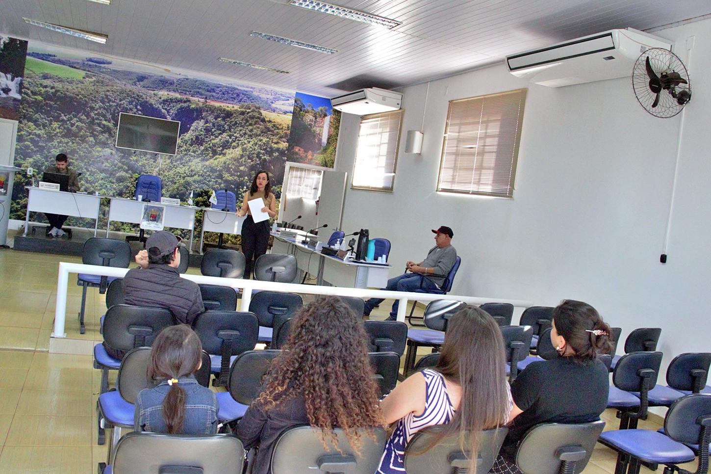 Escuta pública mobiliza classe artística da Política Nacional Aldir Blanc em Faxinal