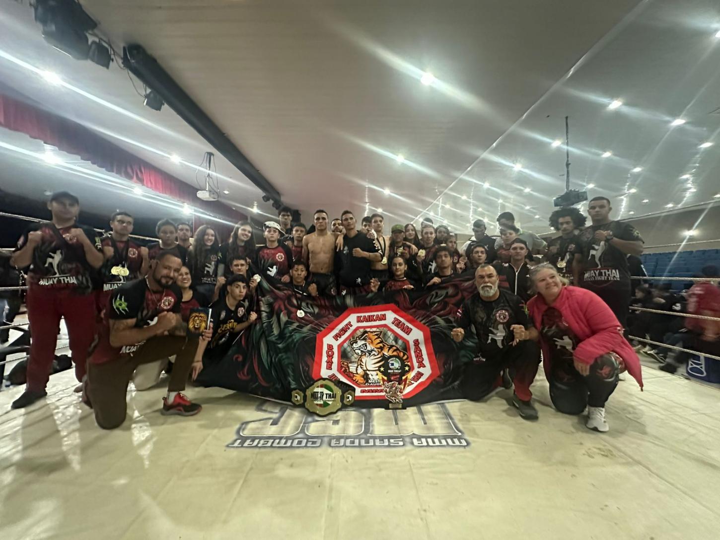 Mauá da Serra brilha no Paranaense de Muay Thai com Kaikan Fight Team