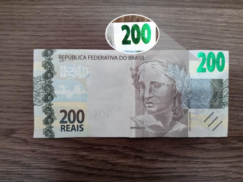 Mulher tenta passar nota falsa no comércio em Apucarana