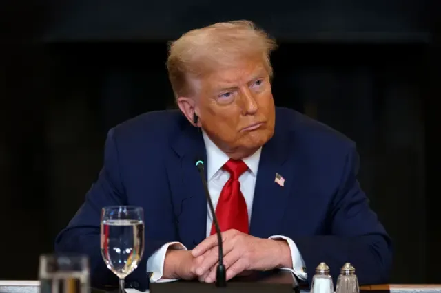 Trump anuncia tarifa de 50% em exportações brasileiras