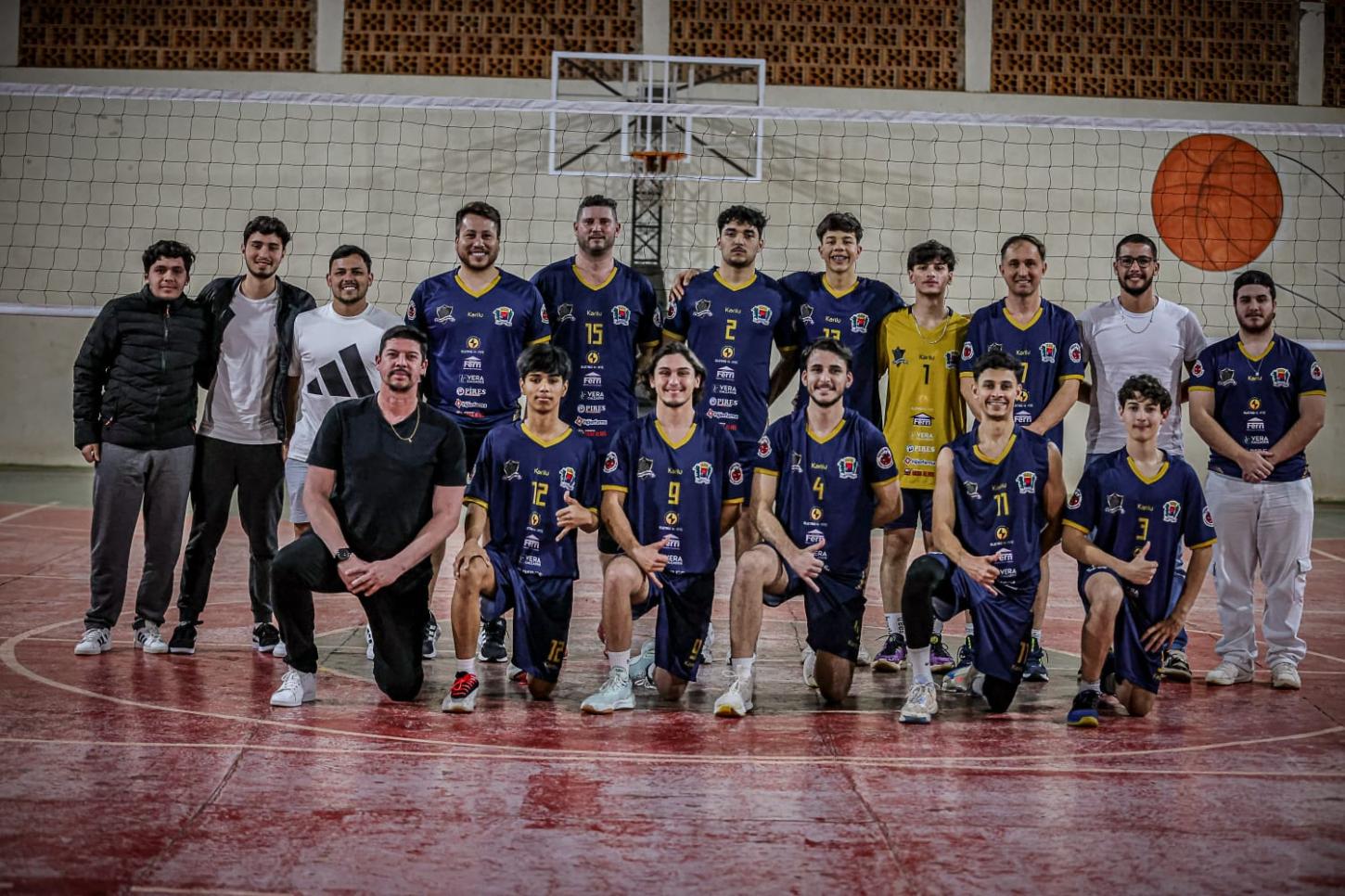 Vôlei Masculino de Faxinal brilha nos Jogos Abertos de Marumbi