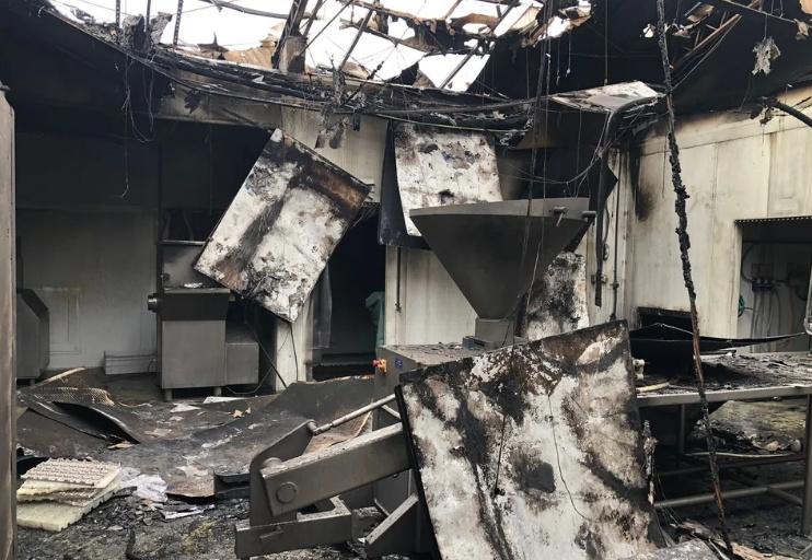 Incêndio devasta fábrica em Jandaia do Sul