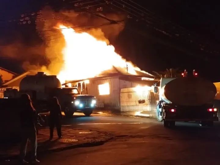Mulher é identificada após incêndio fatal em Califórnia
