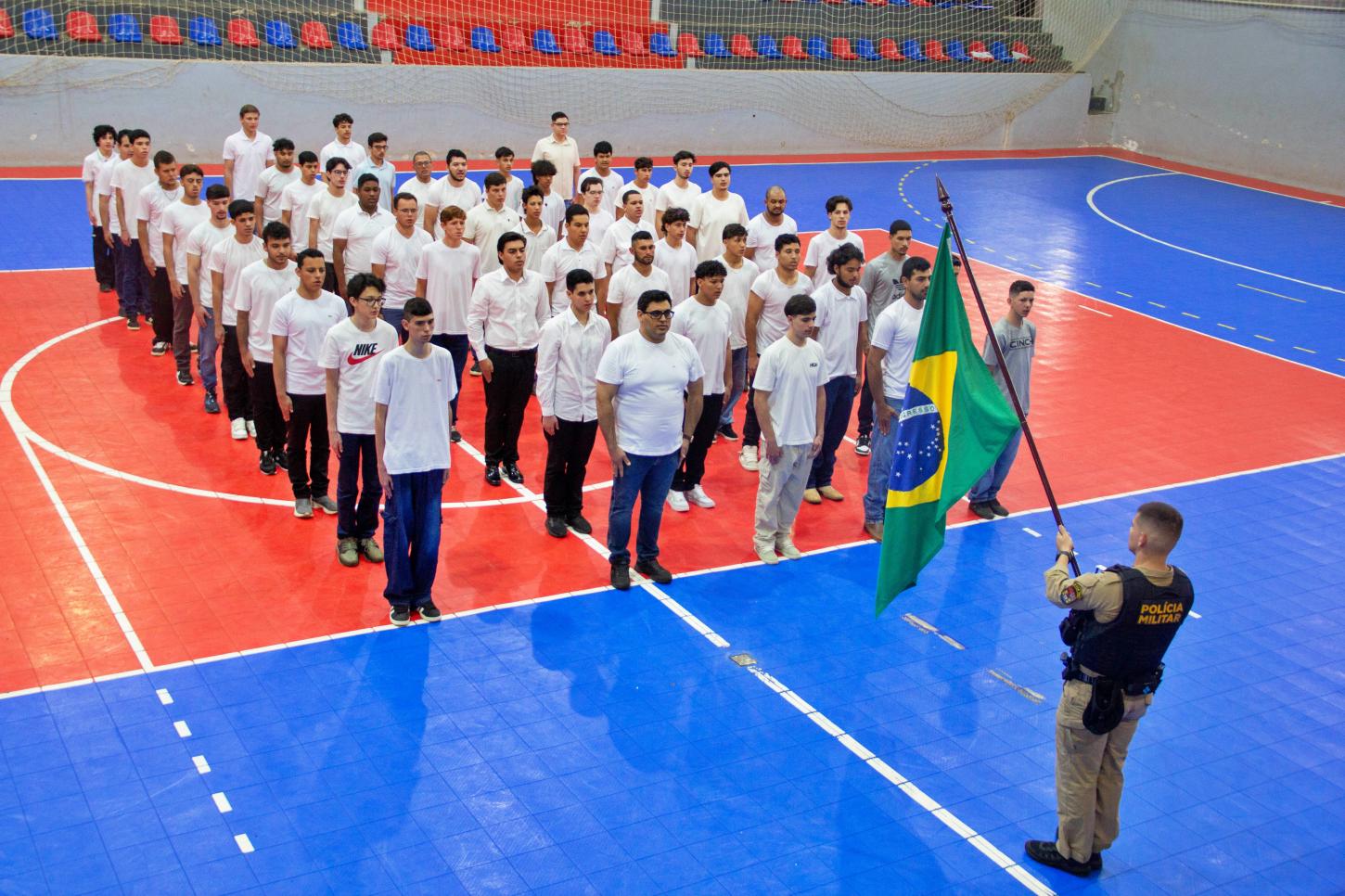 Cerimônia marca entrega de CDI do Serviço Militar em Faxinal