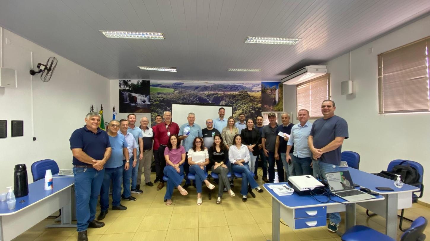 Faxinal conquista Prêmio Paraná Acelera do Sebrae por Desempenho Empreendedor