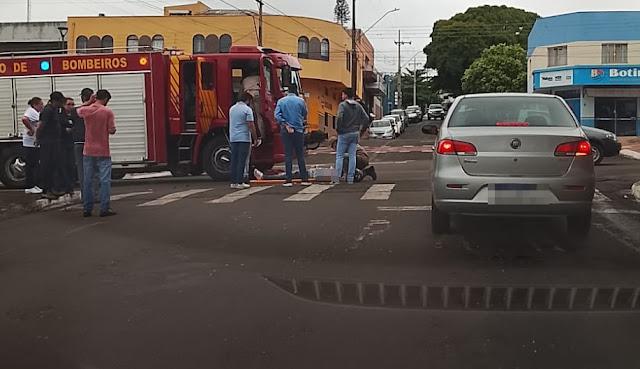 Motociclista fica ferido em colisão no centro de Ivaiporã