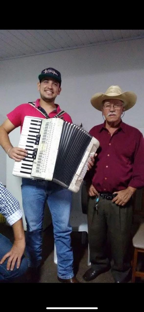 Morre em Faxinal o icônico Valdomiro Andrade, ex-guarda noturno da prefeitura