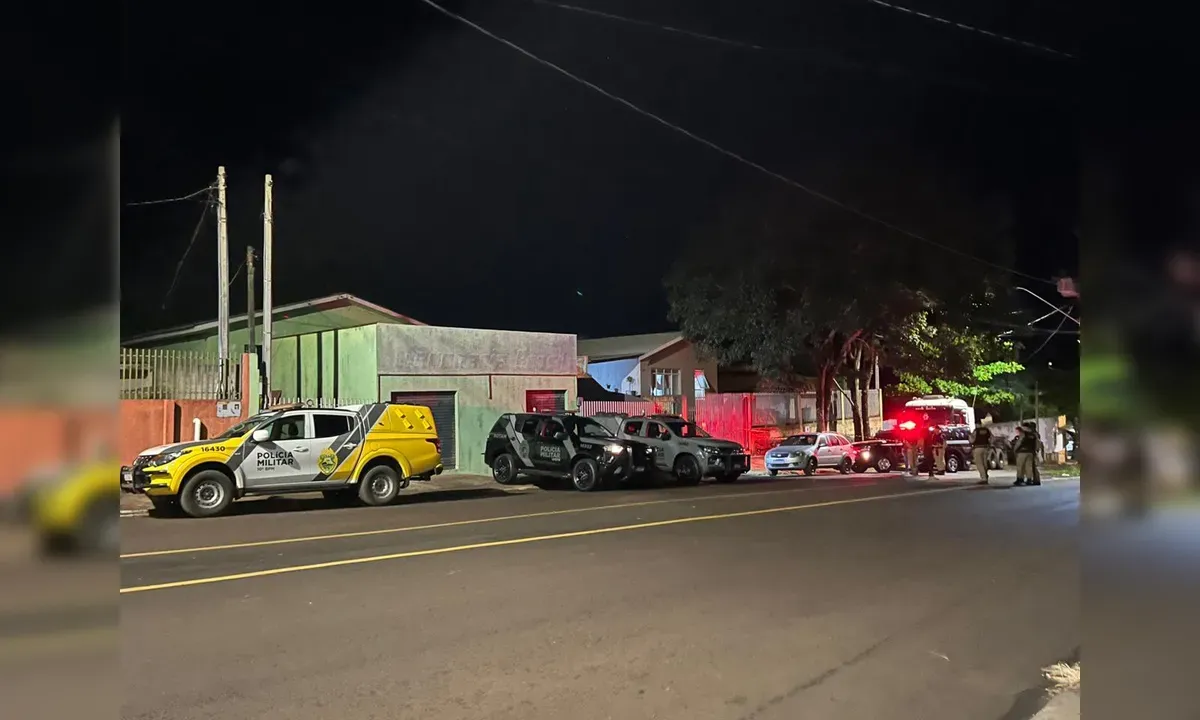 Homem é assassinado a tiros em residência no centro de Marilândia do Sul