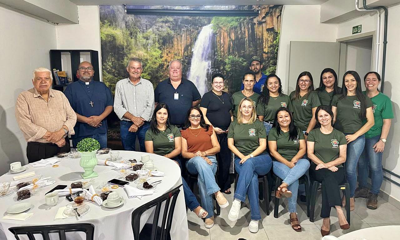 Educação de Faxinal recebe bênção para abertura do ano letivo 2026