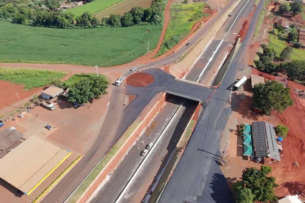 DER/PR interdita PR-445 em Londrina para detonação de rochas nesta quinta-feira