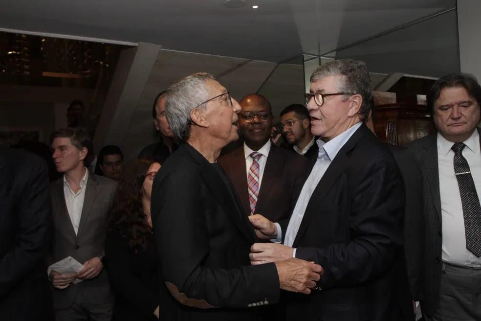 Duas das maiores empresas do Brasil entram em recuperação por dívidas bilionárias