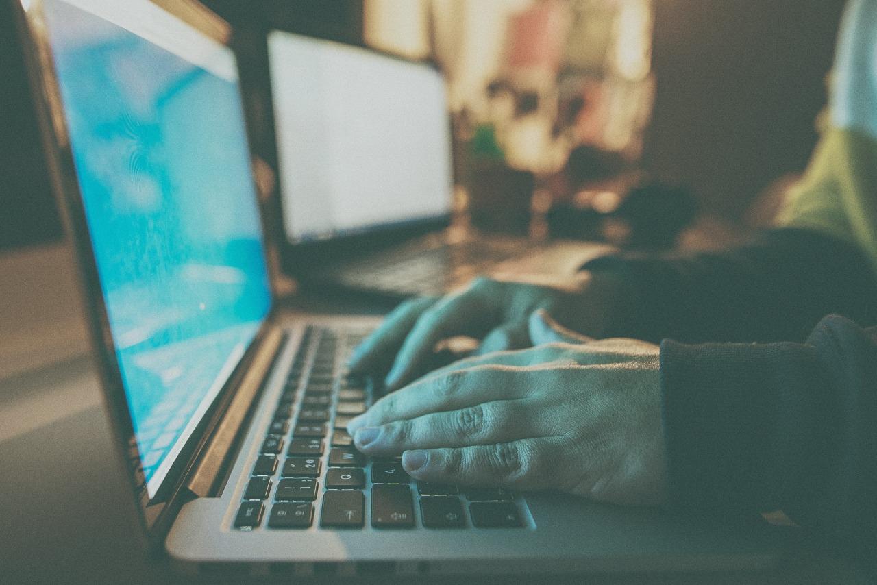 Golpe no Marketplace: Vítimas perdem R$ 5 mil em compra de moto em Rio Bom