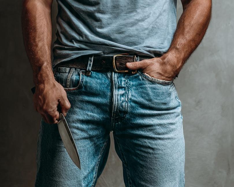 Jovem é preso com faca em Faxinal por porte ilegal de arma branca