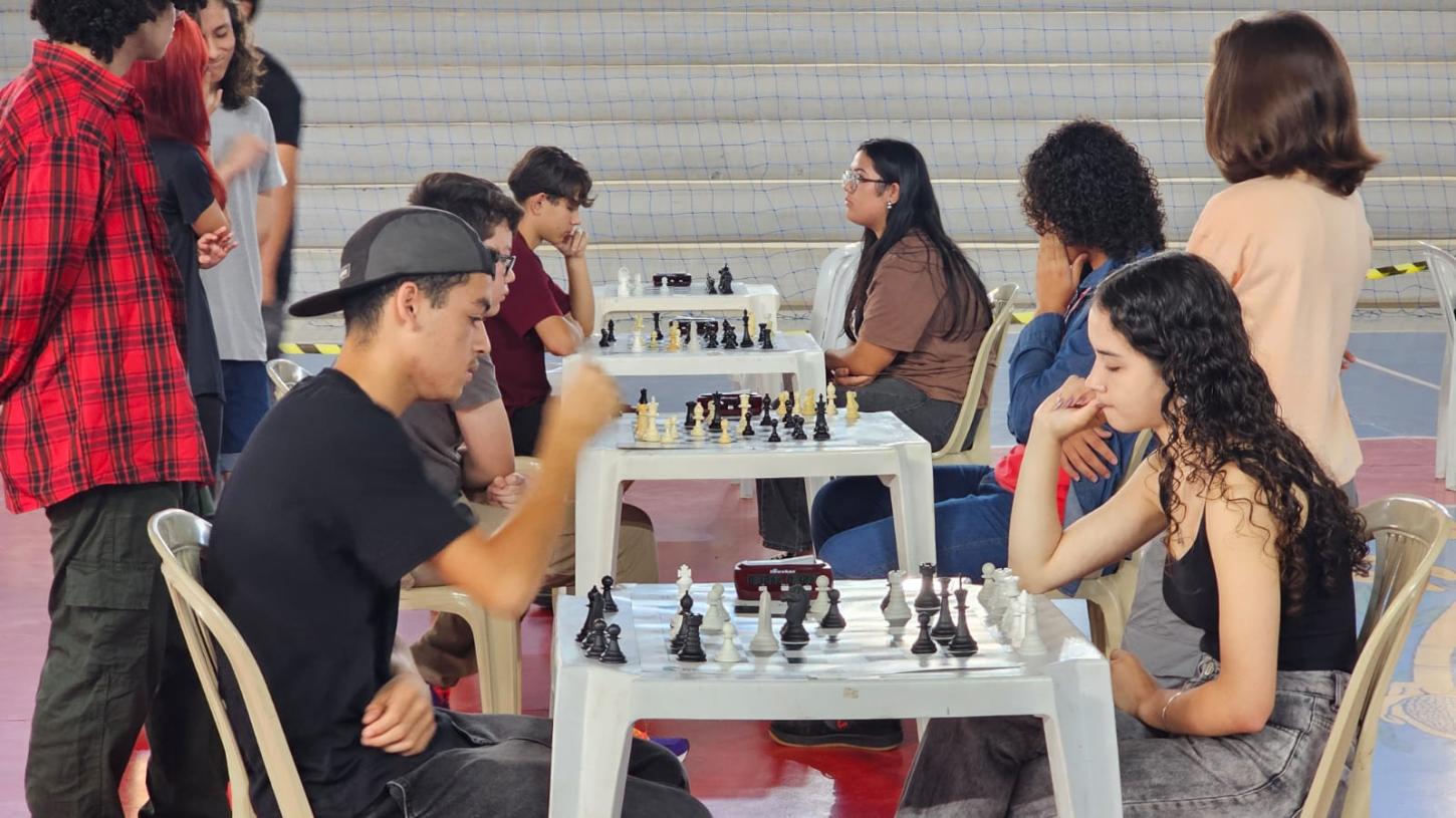 Mauá da Serra realiza primeiro campeonato municipal de xadrez com grande participação