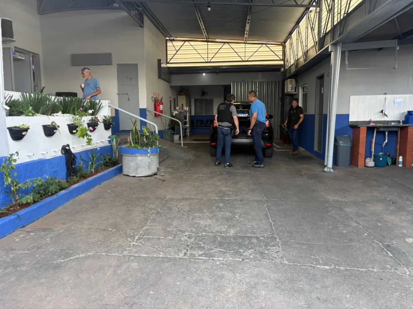 Polícia Civil prende dois suspeitos por violência doméstica e furto em ação coordenada