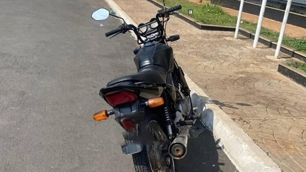Polícia Militar apreende moto adulterada em Mauá da Serra