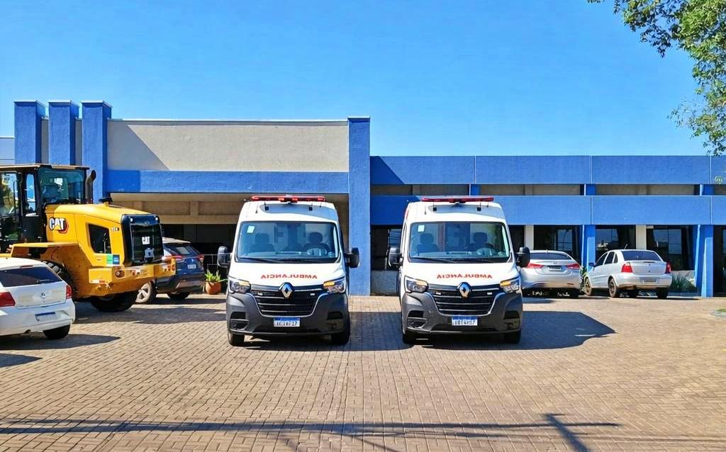 Prefeitura de Faxinal reforça atendimento de urgência com duas novas ambulâncias