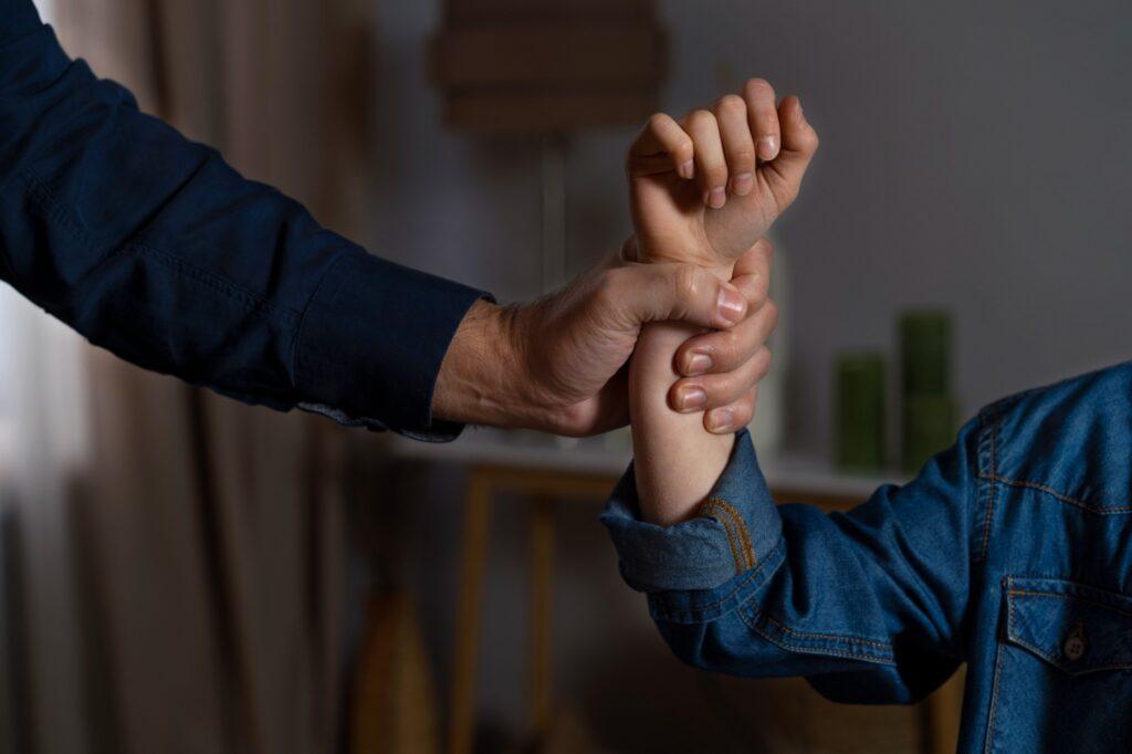 Homem de 21 anos é preso em flagrante por estupro de vulnerável em Marumbi