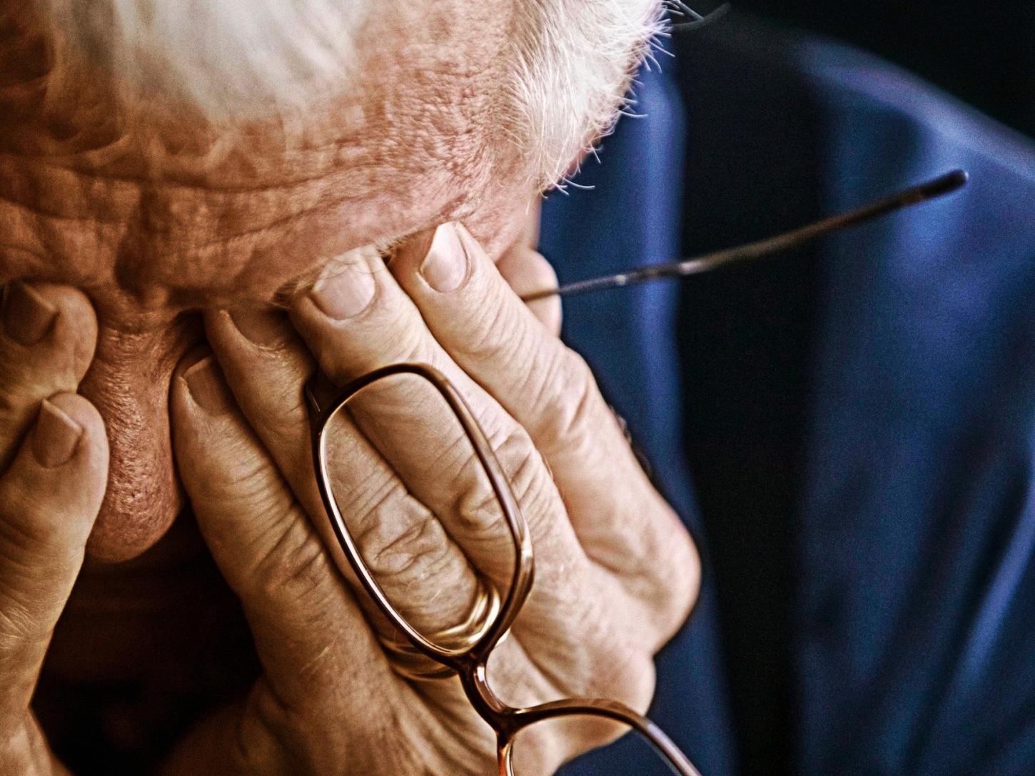 Homem é preso em Apucarana por ameaças e violência contra mãe idosa