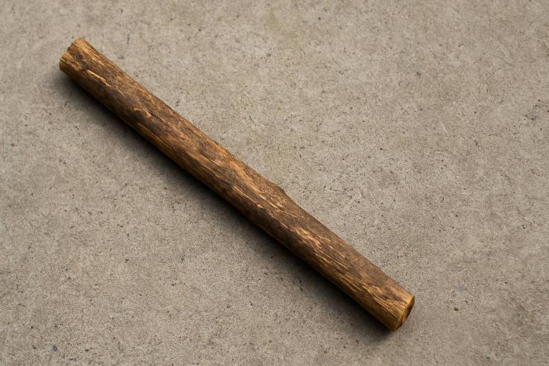 Marido agride esposa com pedaço de madeira em Apucarana